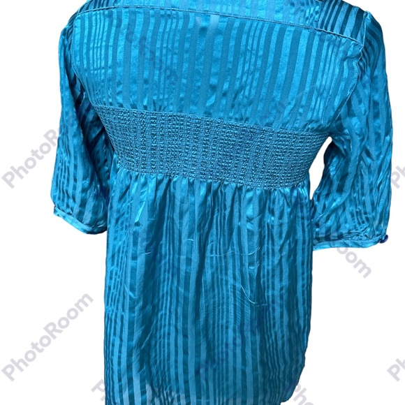 Fossil Women's Teal Striped Silk Sheer Short Sleeve Blouse Size Small - Picture 5 of 5